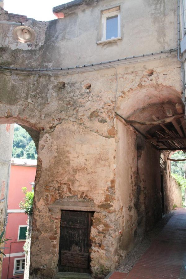 Le Case Della Lizza - Casa Rossa Levanto Exteriör bild