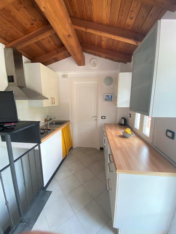 Le Case Della Lizza - Casa Rossa Levanto Exteriör bild